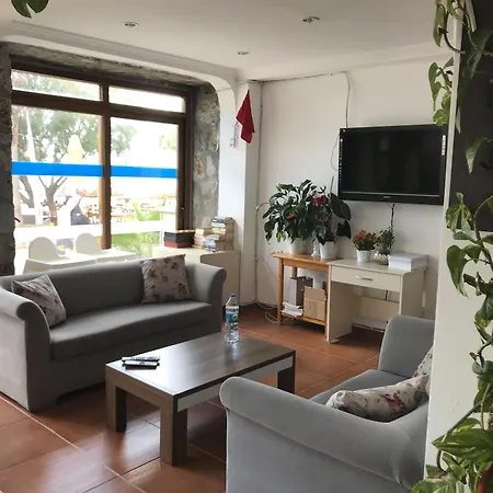 Acelya Bed and Breakfast 3*